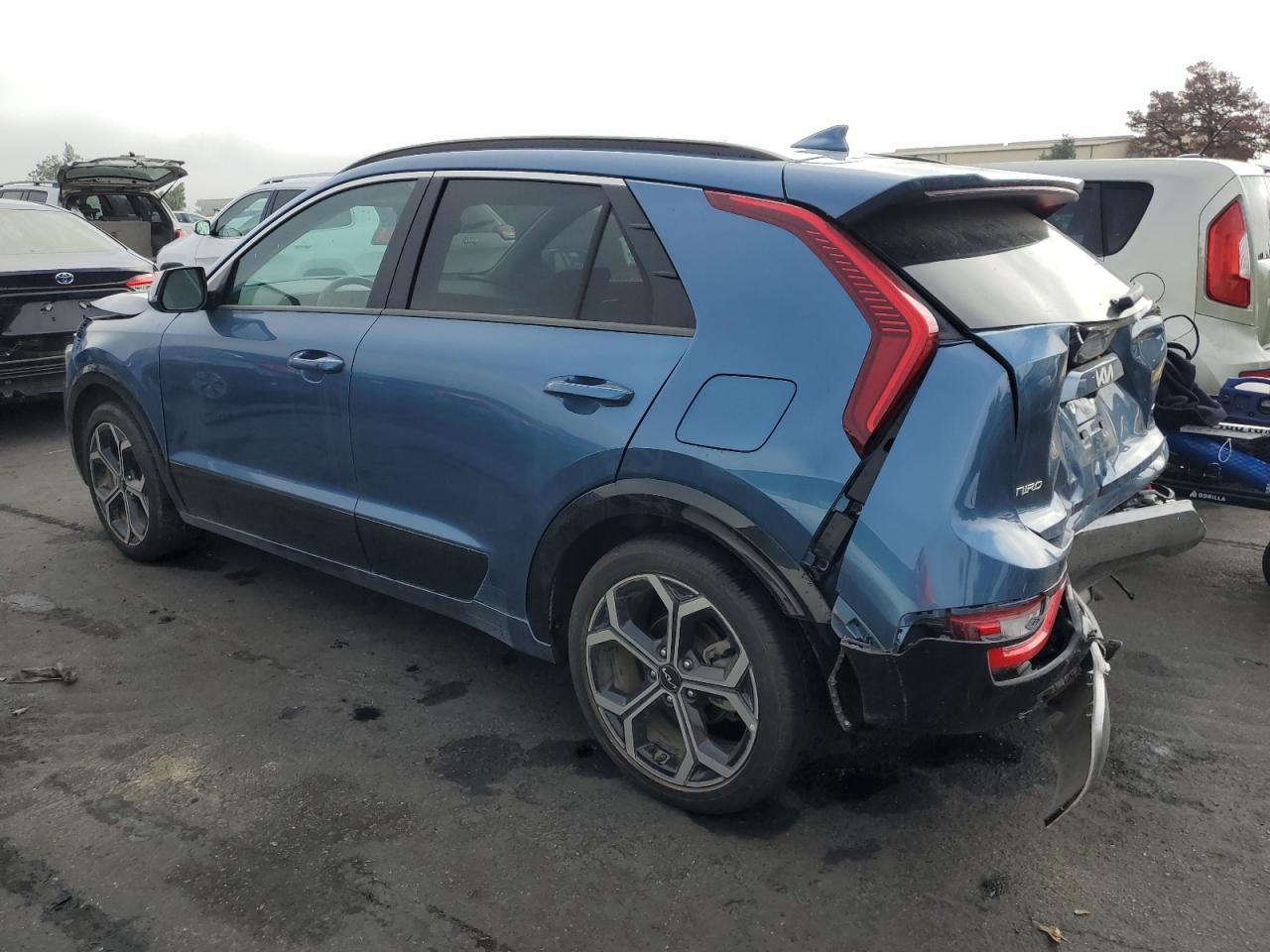 KIA NIRO EX