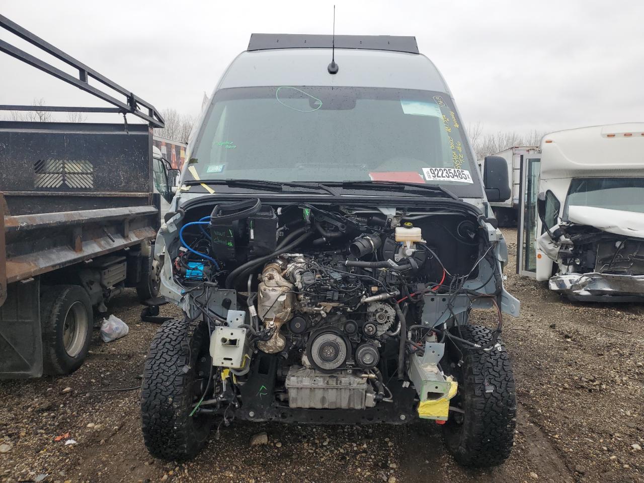 MERCEDES-BENZ SPRINTER 2500