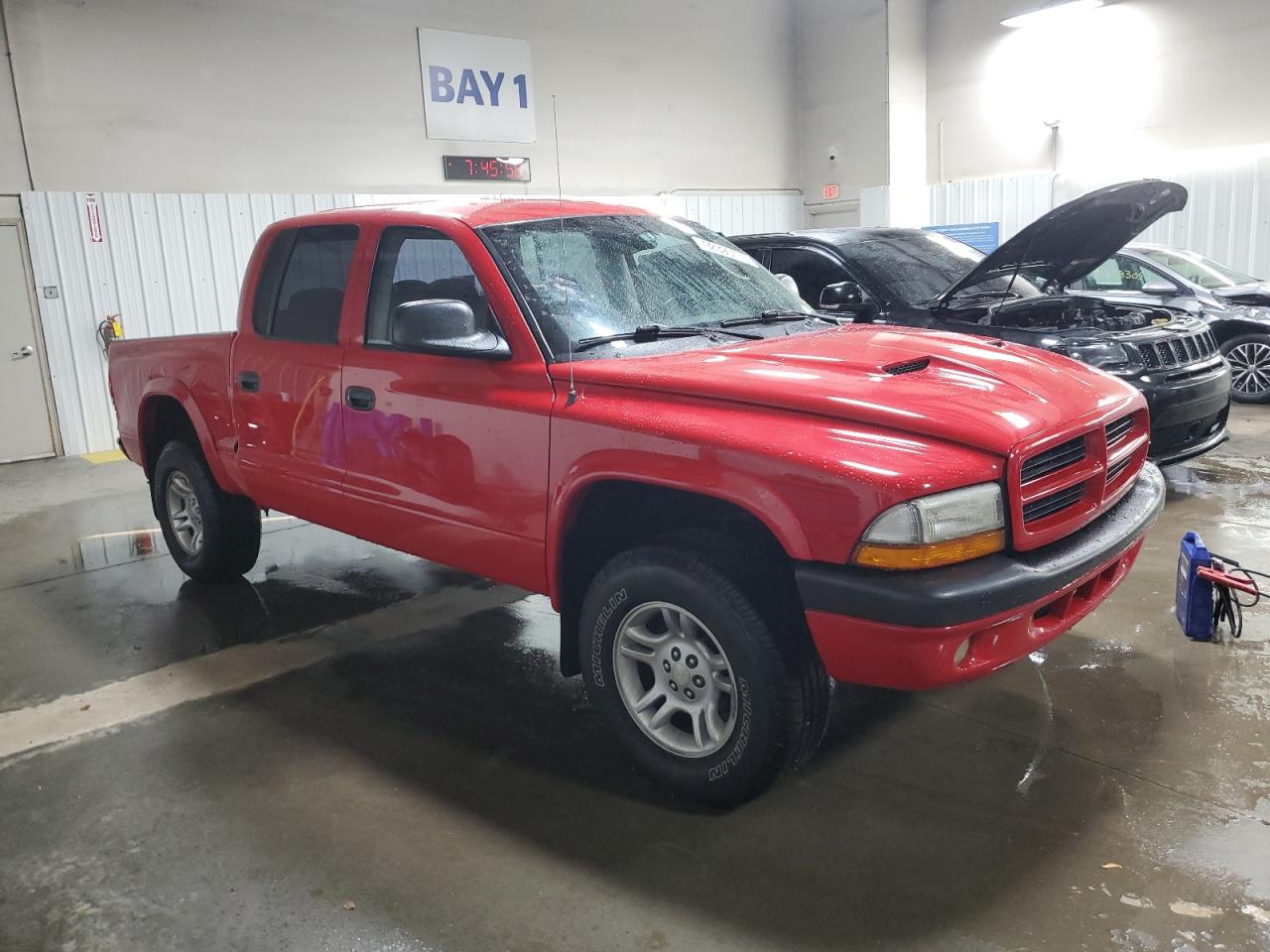 Lot #3291340135 2002 DODGE DAKOTA QUA