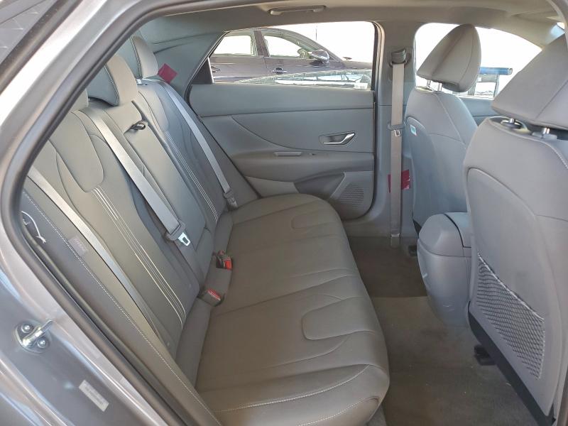 2025 HYUNDAI ELANTRA SE #3298045126