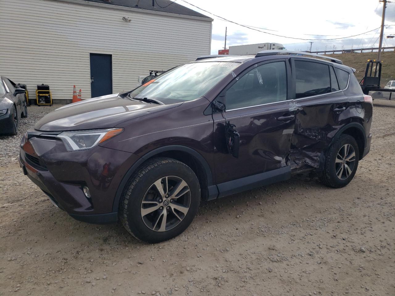 Lot #3311527241 2016 TOYOTA RAV4 XLE