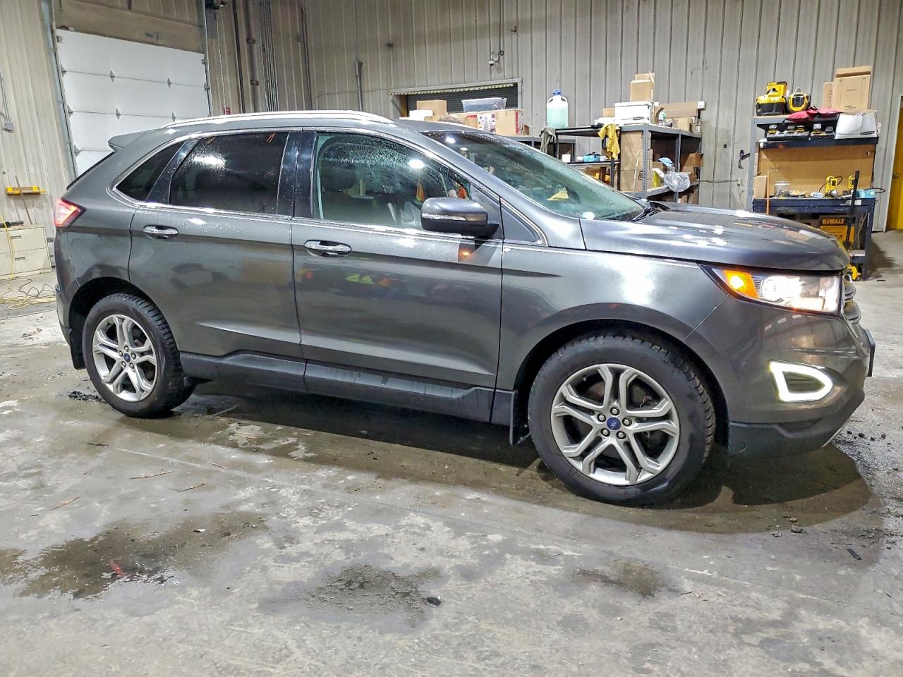 FORD EDGE TITANIUM
