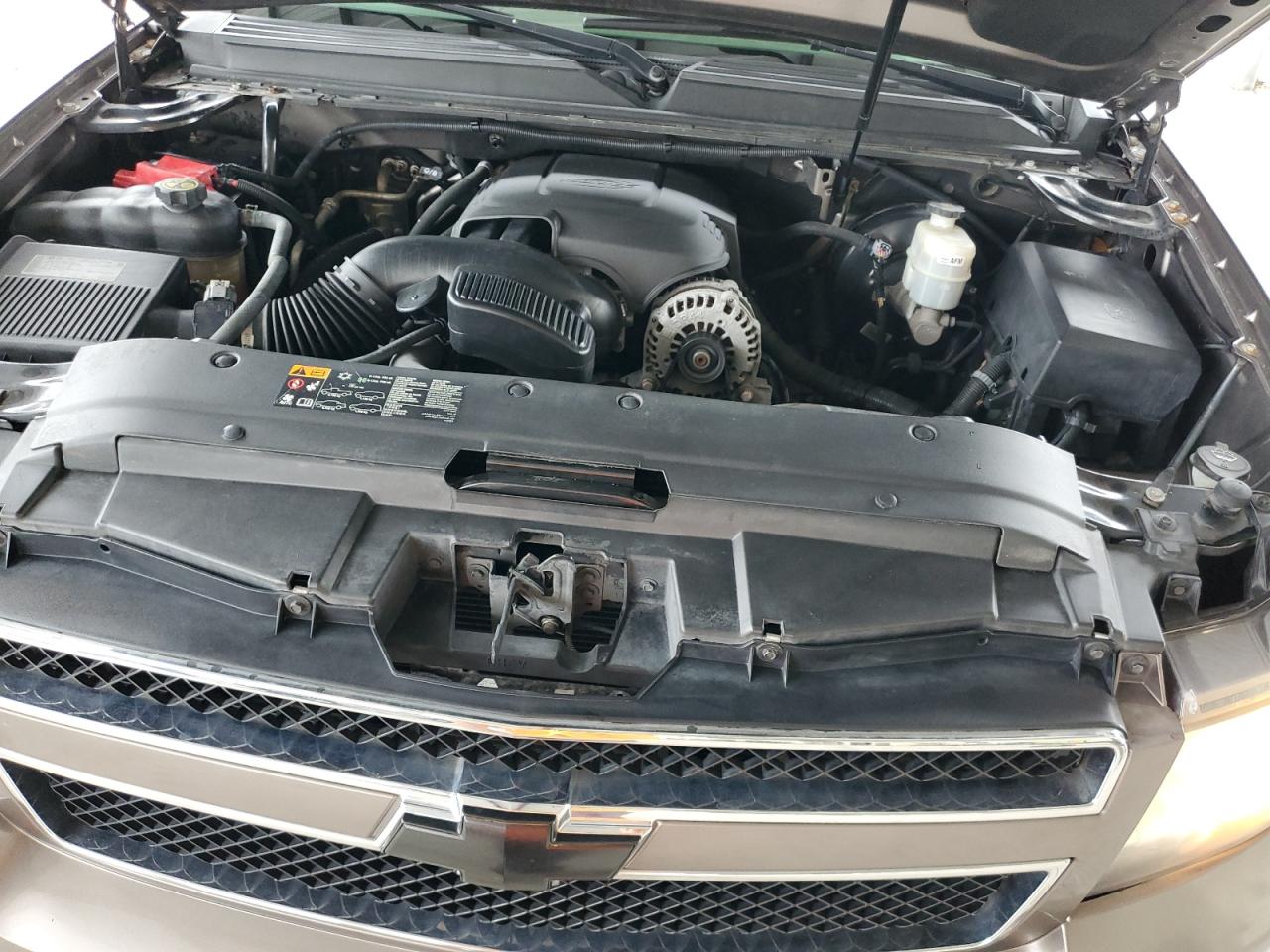 CHEVROLET TAHOE C1500 LT