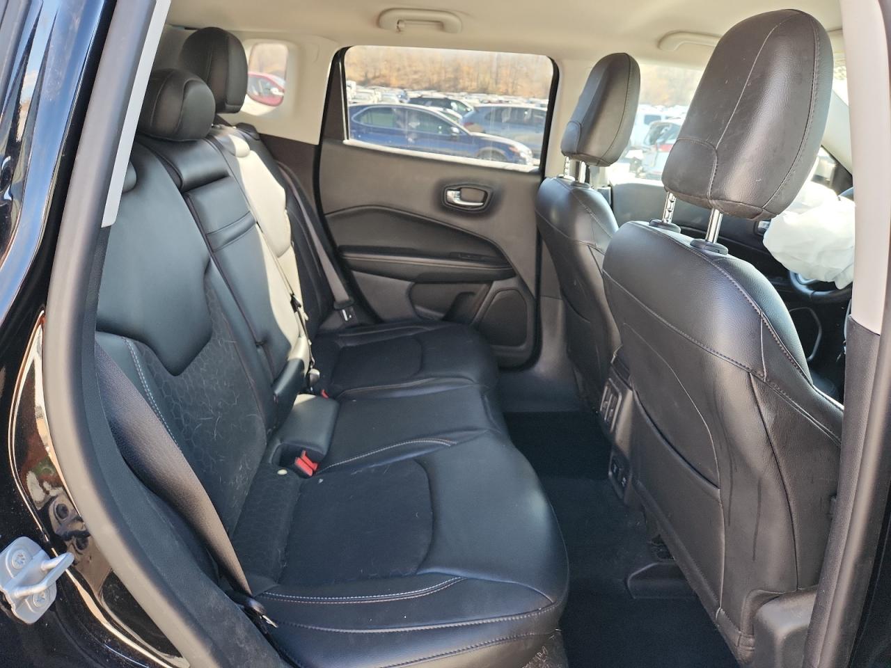 JEEP COMPASS LATITUDE