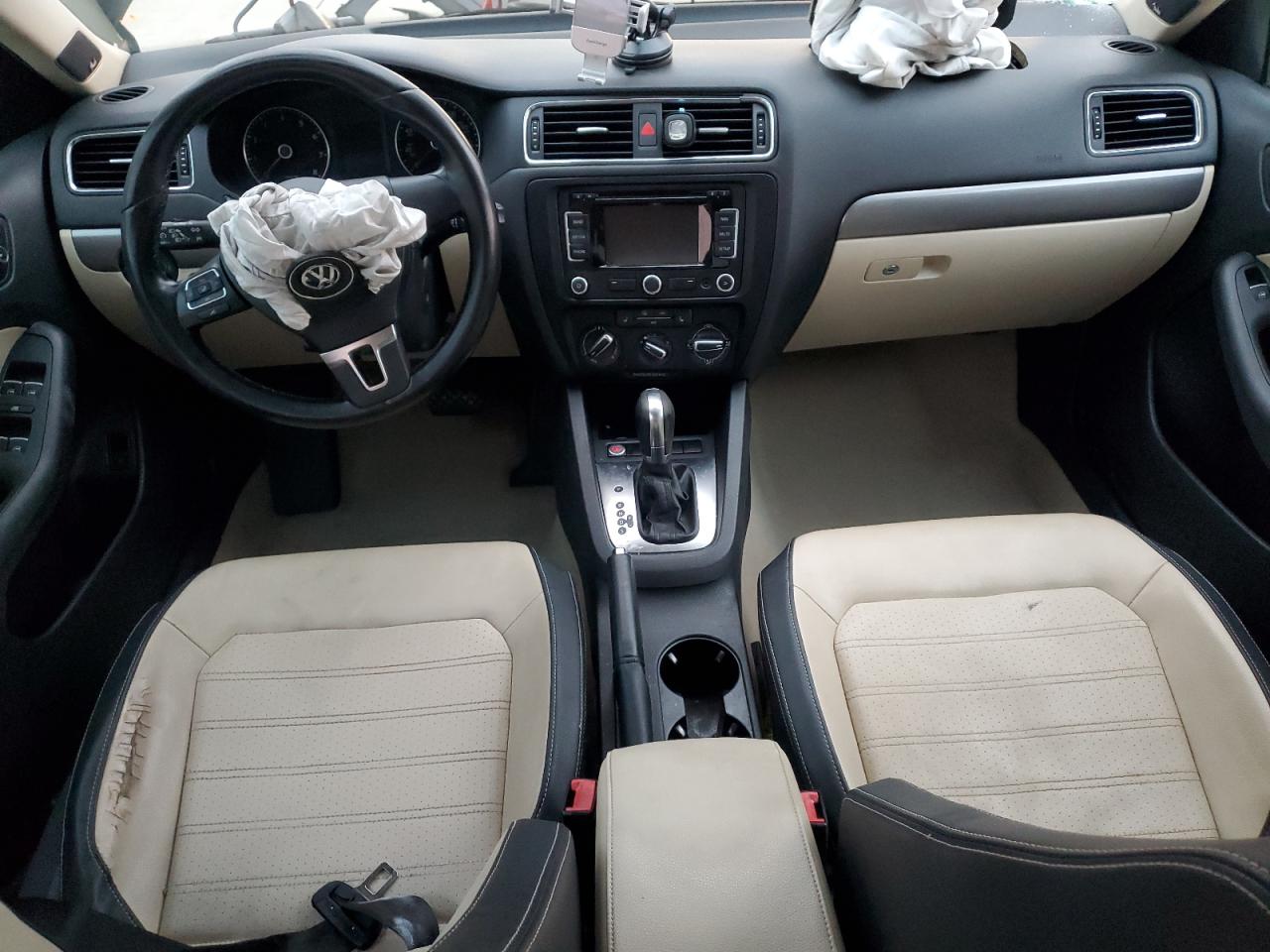 VOLKSWAGEN JETTA SEL