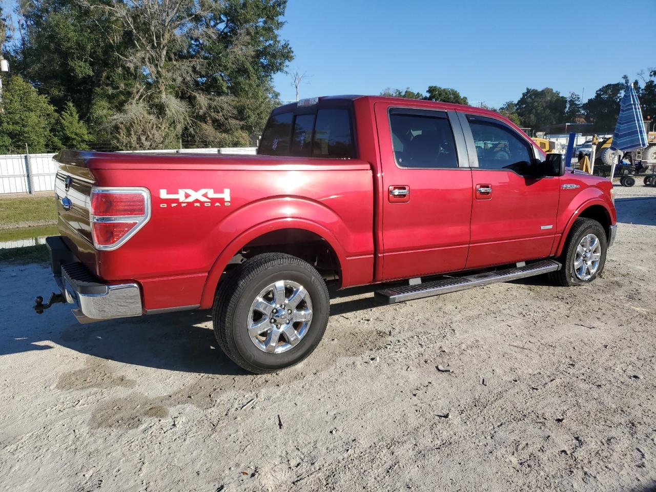 FORD F-150 SUPERCREW