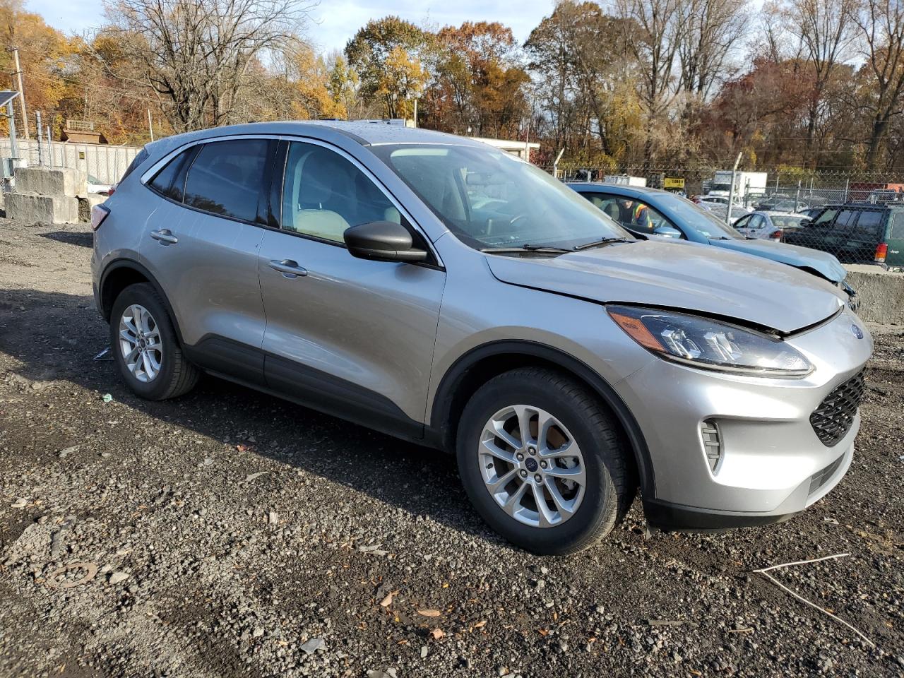Lot #3316008816 2022 FORD ESCAPE SE