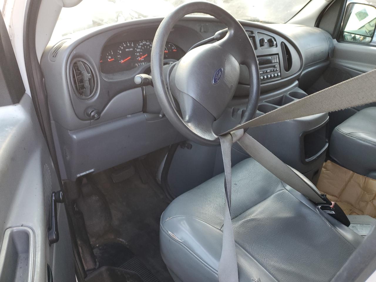 Lot #3294096945 2004 FORD ECONOLINE