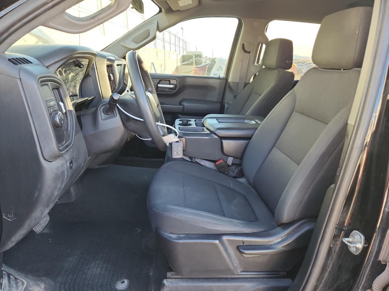 CHEVROLET SILVERADO C1500 CUSTOM