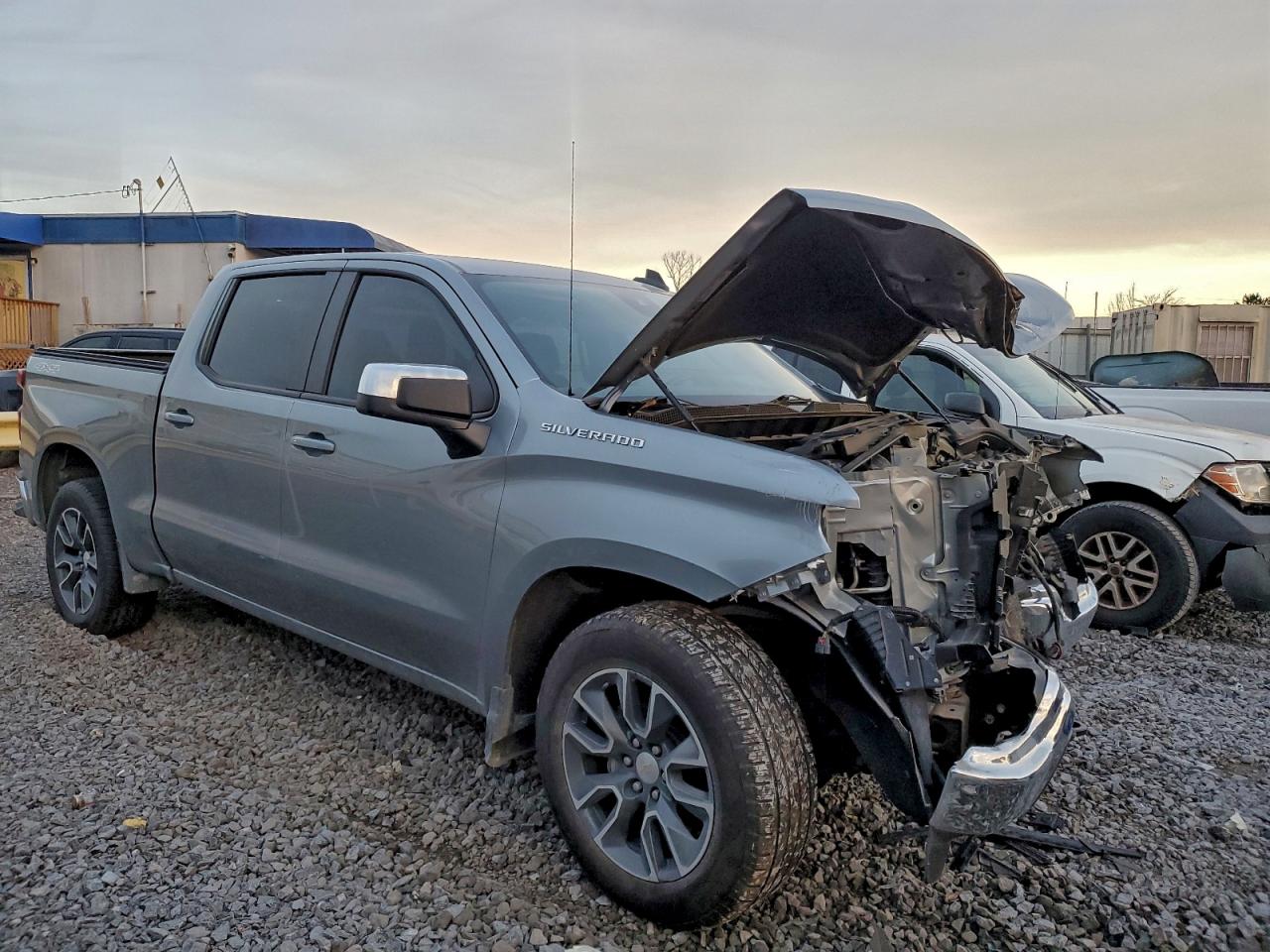 CHEVROLET SILVERADO K1500 LT