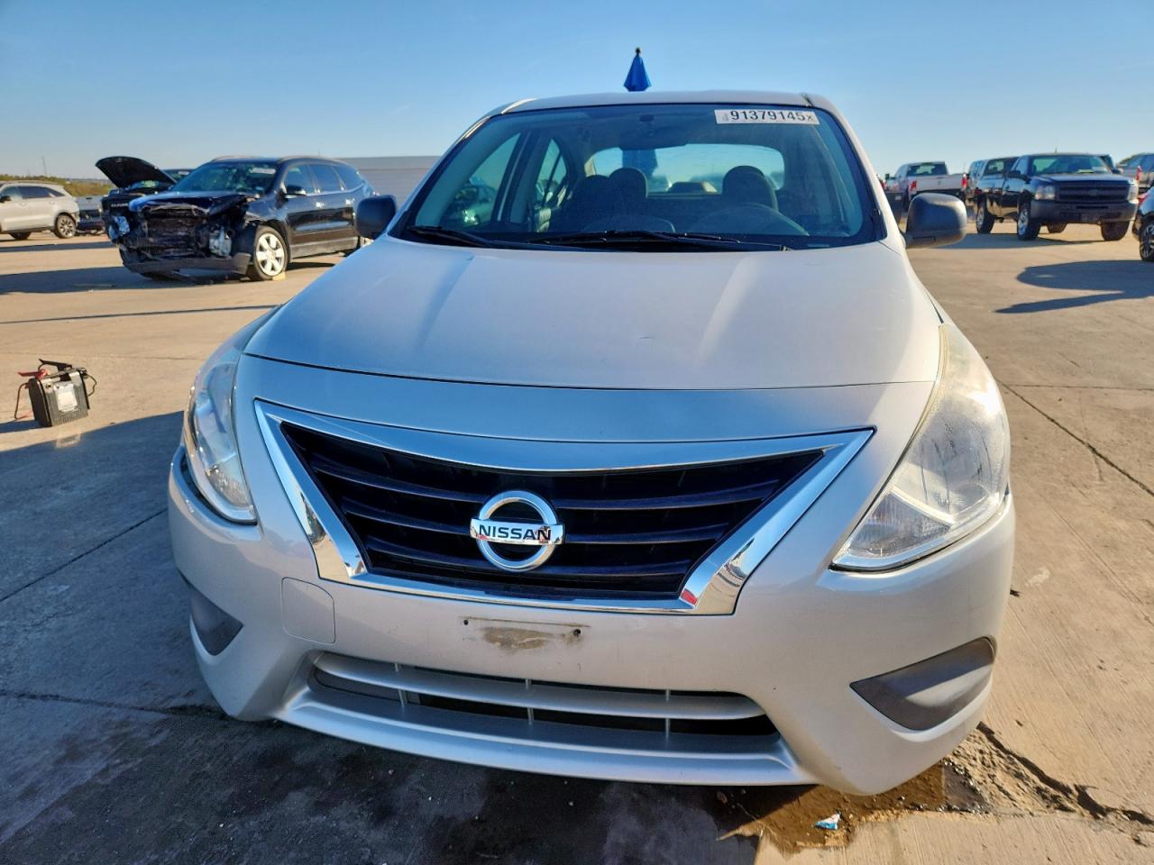 NISSAN VERSA S