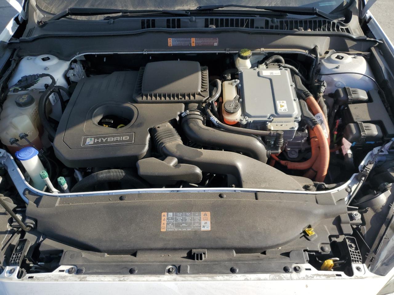 FORD FUSION SE HYBRID