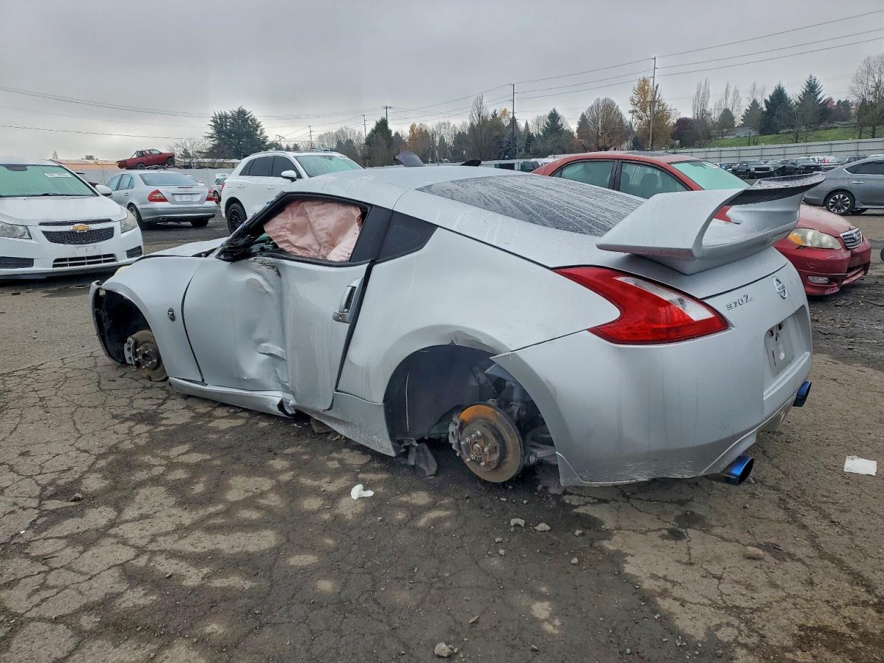 NISSAN 370Z BASE