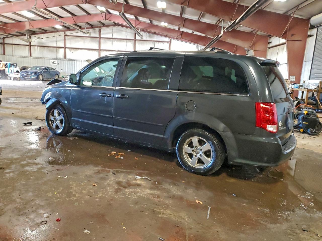 DODGE GRAND CARAVAN CREW