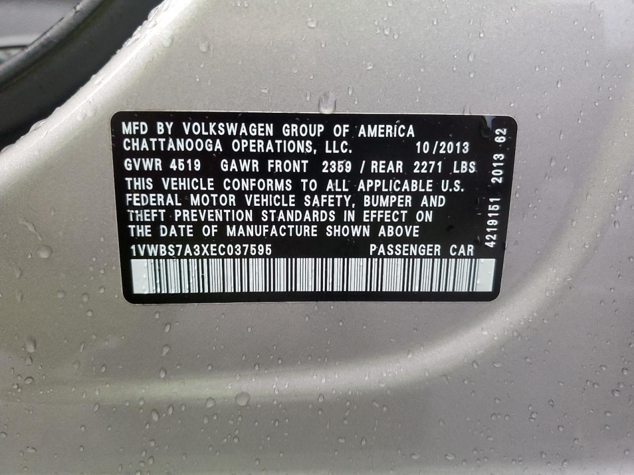 VOLKSWAGEN PASSAT SE