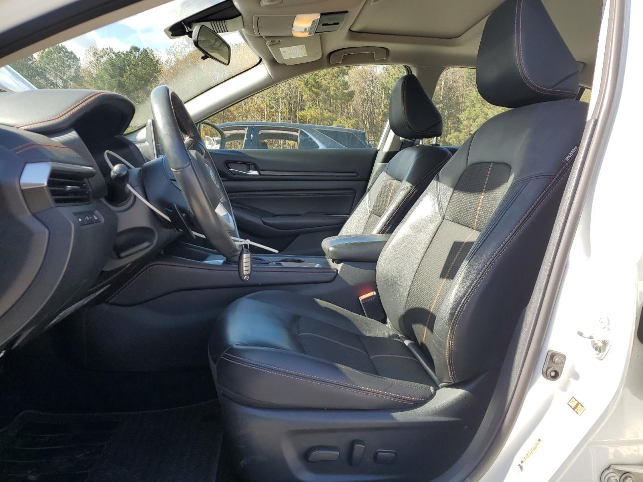 Lot #3302883912 2022 NISSAN ALTIMA SR