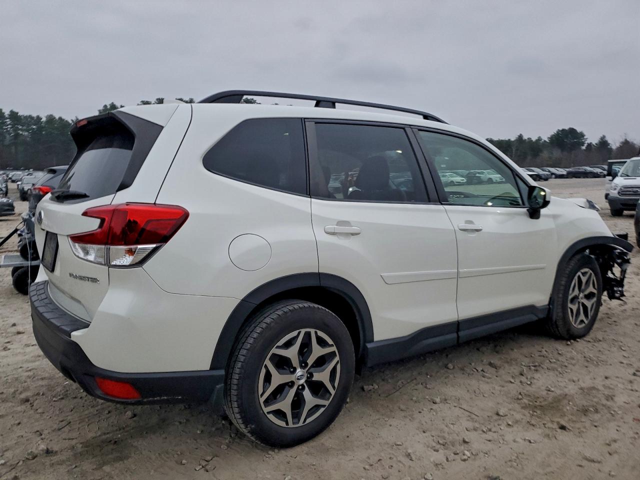 SUBARU FORESTER PREMIUM