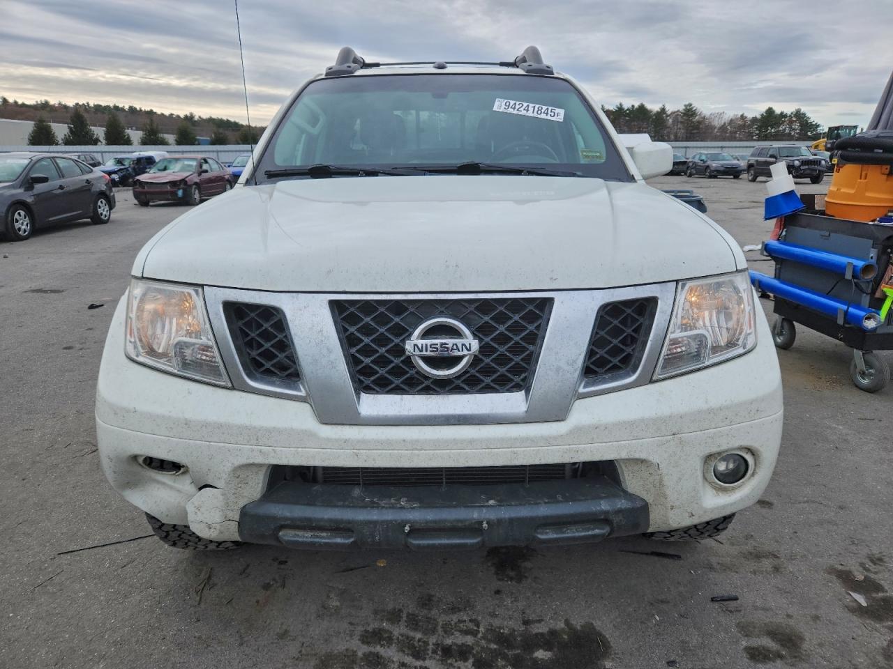 NISSAN FRONTIER S