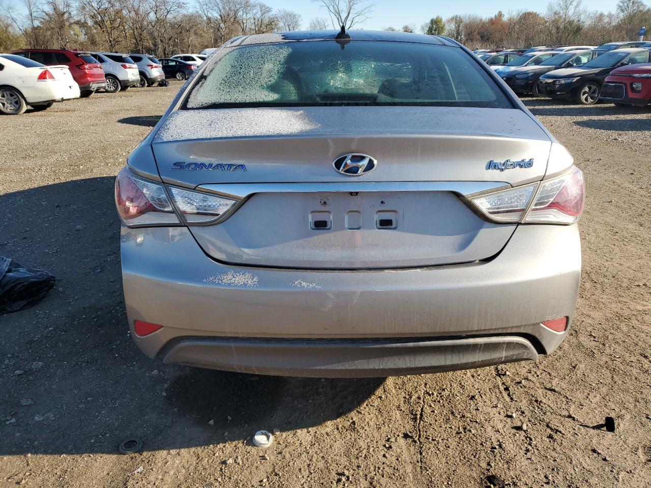 HYUNDAI SONATA HYBRID