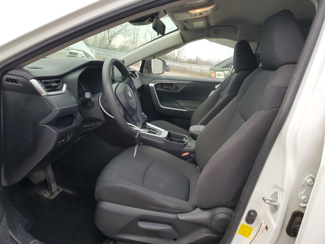 Lot #3302908136 2019 TOYOTA RAV4 LE