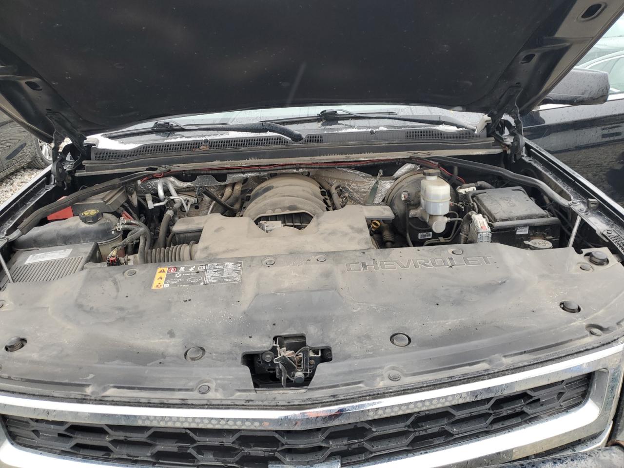 CHEVROLET SUBURBAN K1500 LS