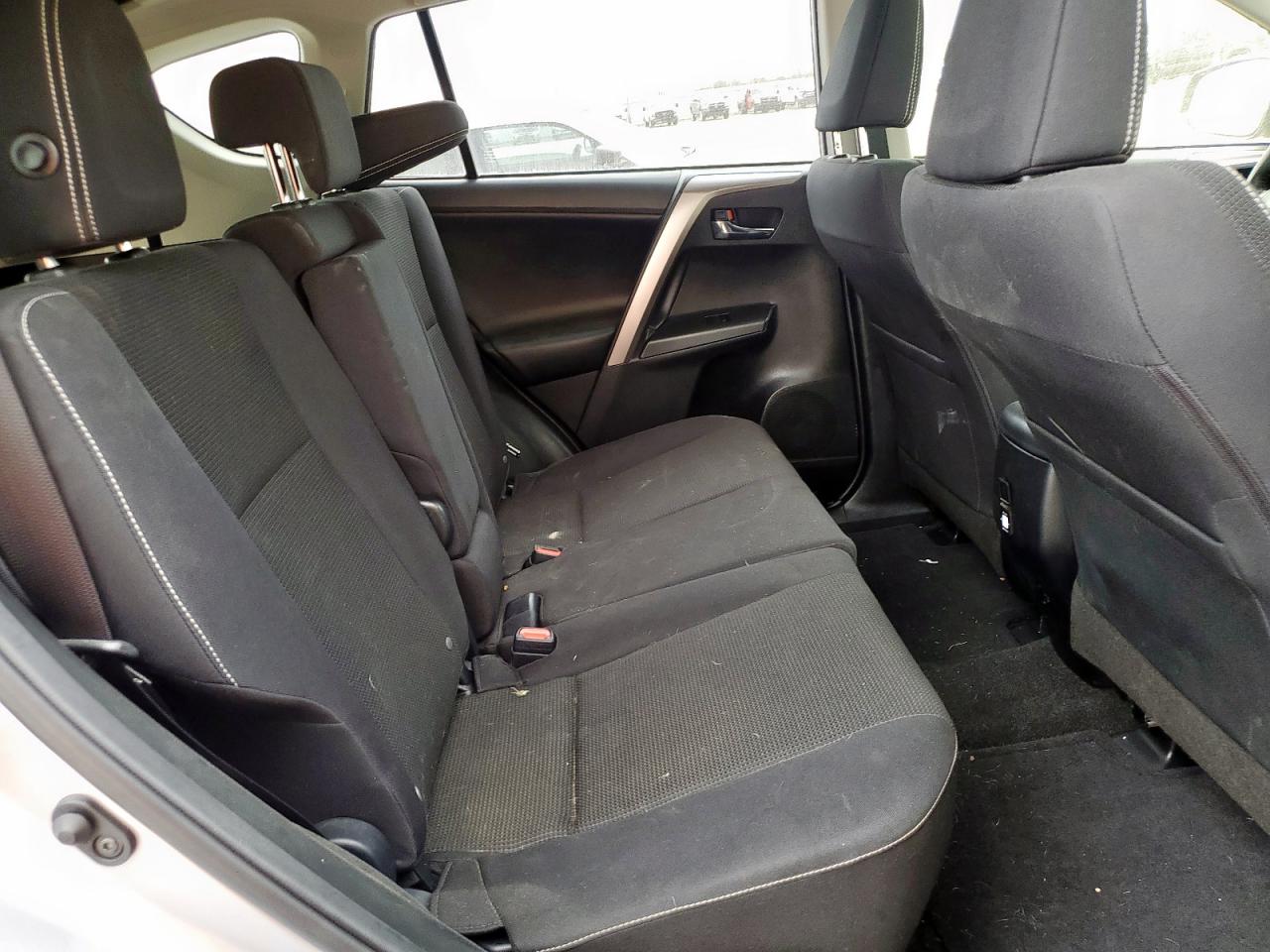 TOYOTA RAV4 ADVENTURE