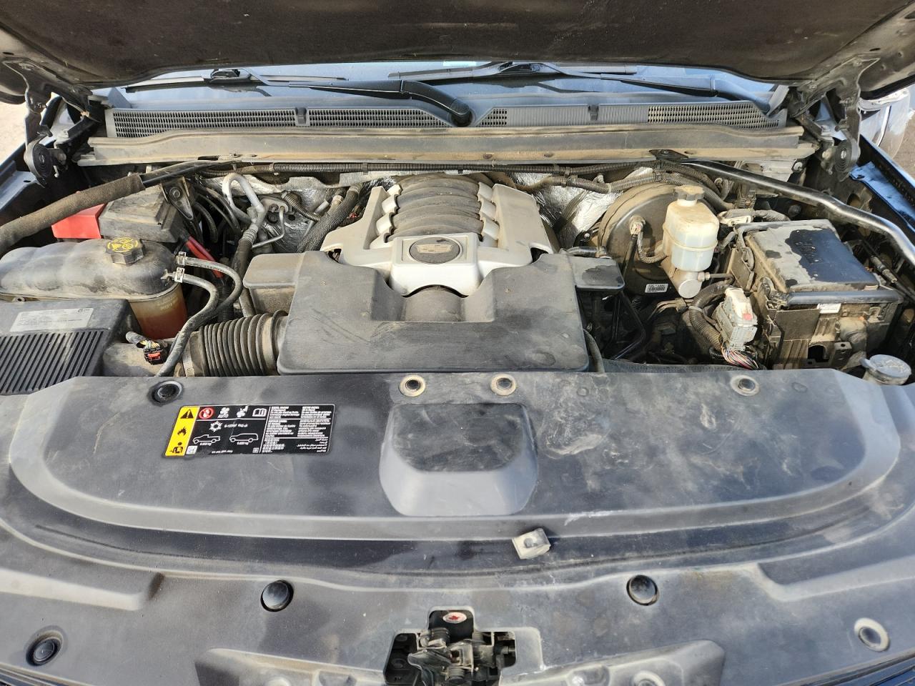 CADILLAC ESCALADE PREMIUM LUXURY