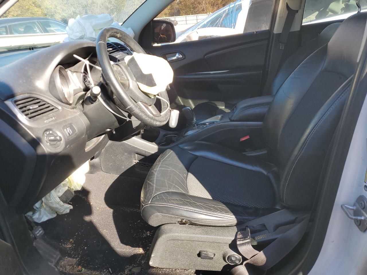 DODGE JOURNEY CROSSROAD