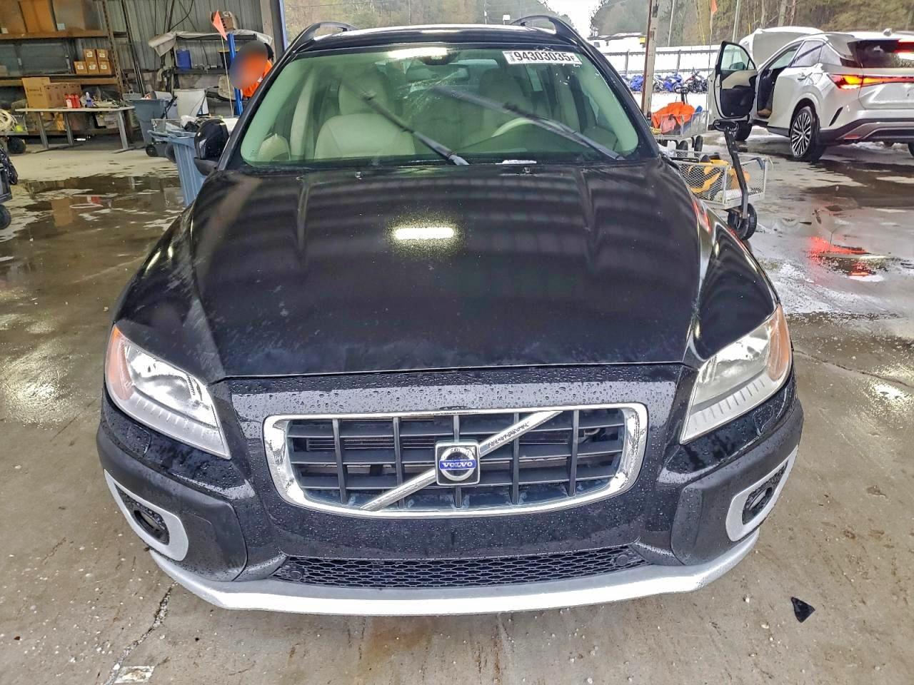 VOLVO XC70 3.2