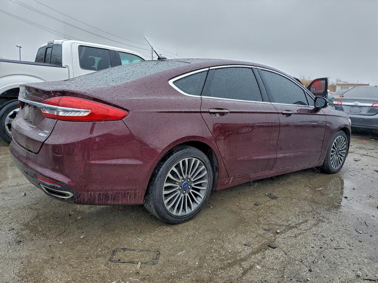 FORD FUSION SE