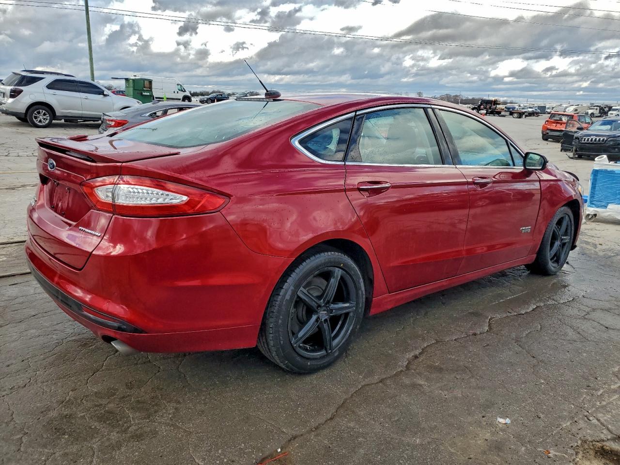 FORD FUSION TITANIUM PHEV