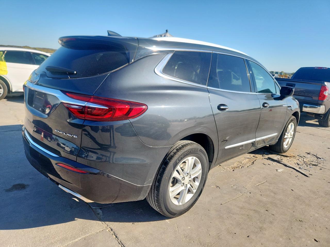 BUICK ENCLAVE ESSENCE