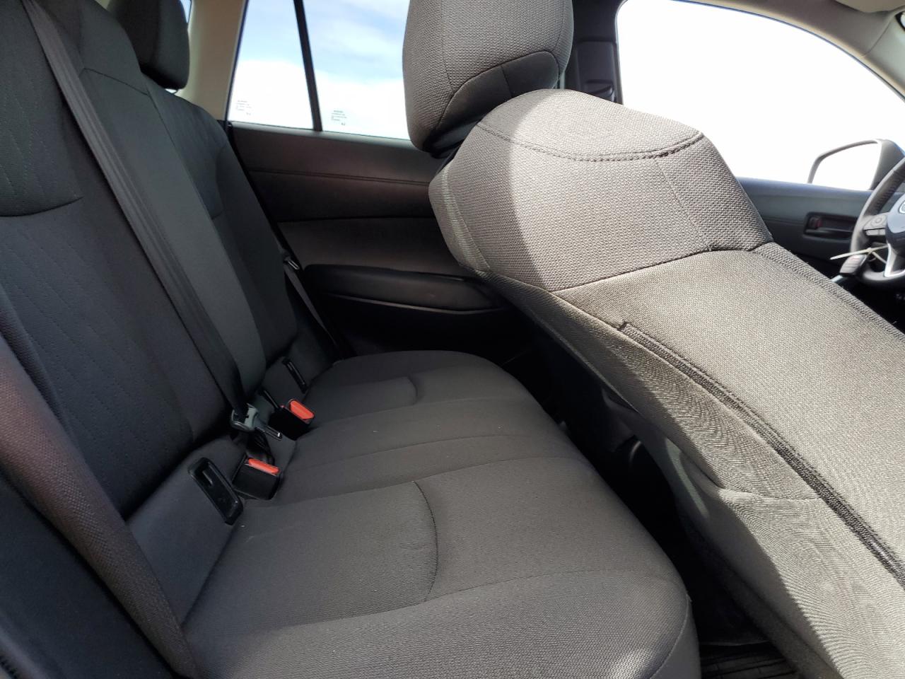 TOYOTA COROLLA CROSS LE