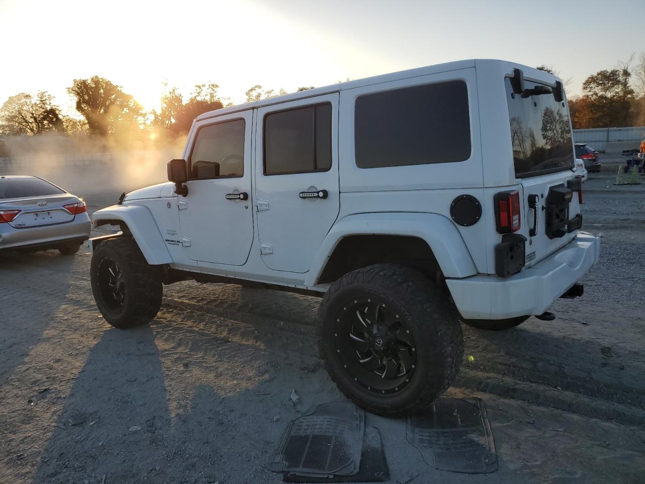 JEEP WRANGLER SAHARA