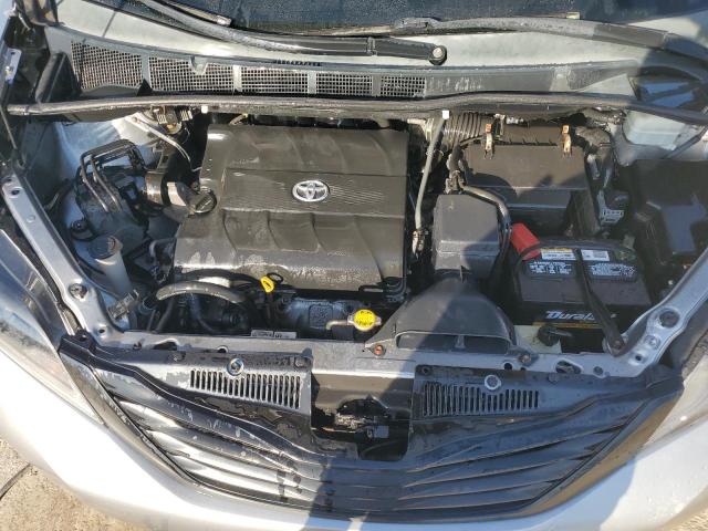 2011 TOYOTA SIENNA #3304754910