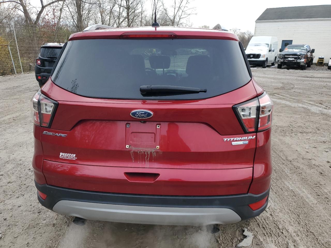 FORD ESCAPE TITANIUM