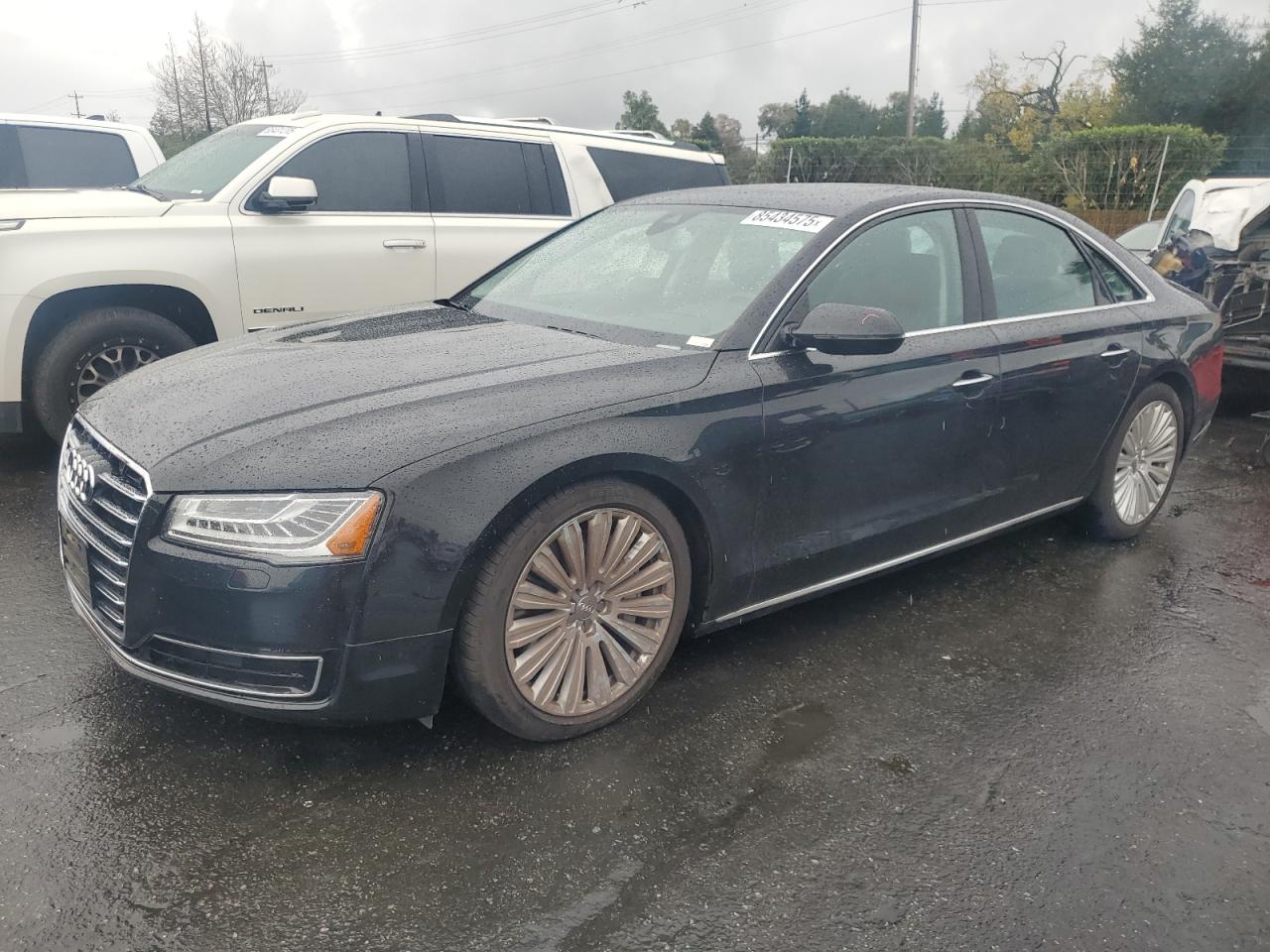 AUDI A8 QUATTRO