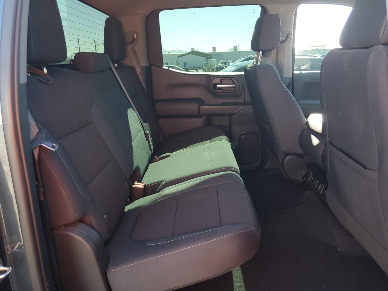 CHEVROLET SILVERADO C1500 LT