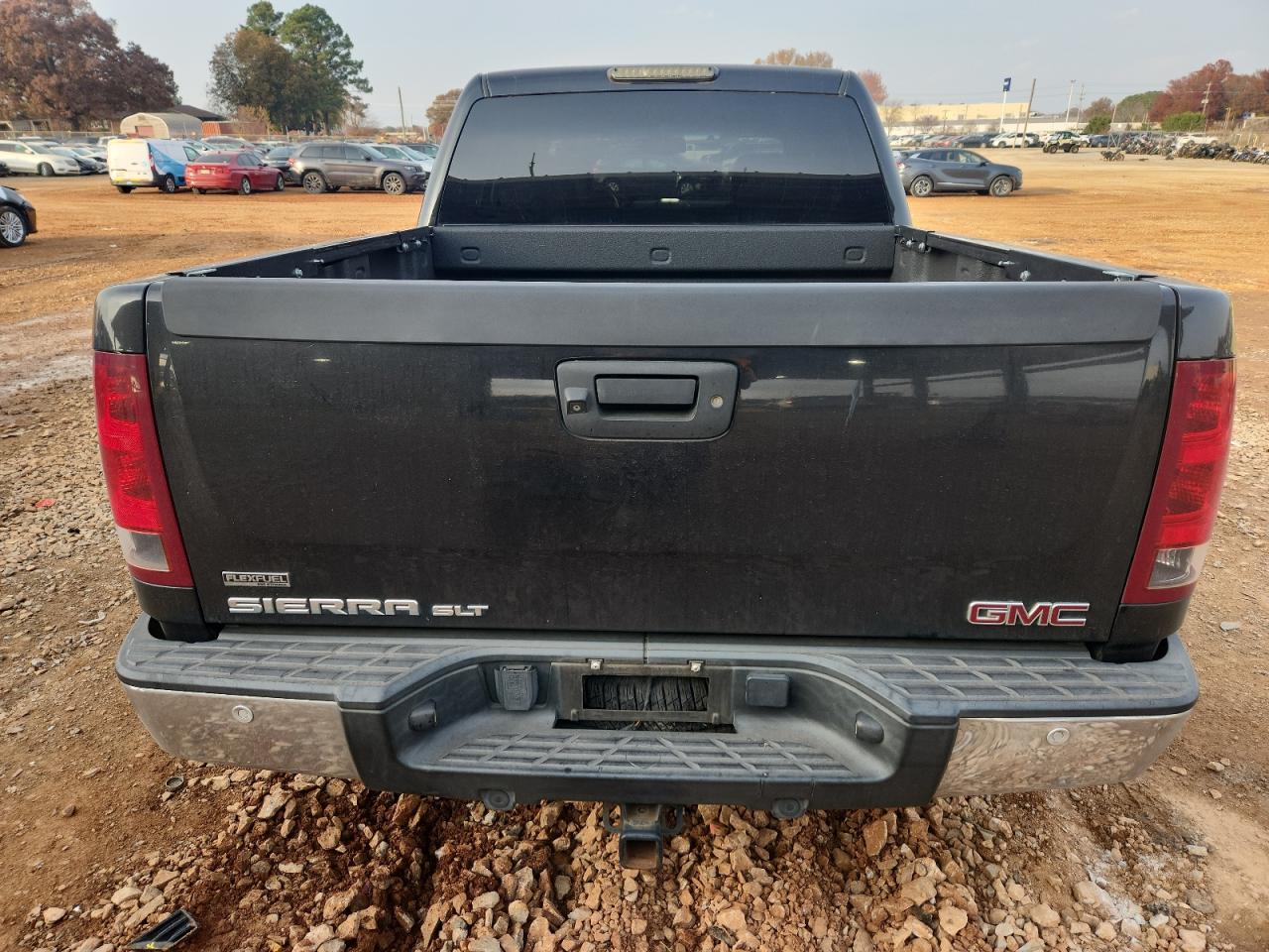 GMC SIERRA C1500 SLT