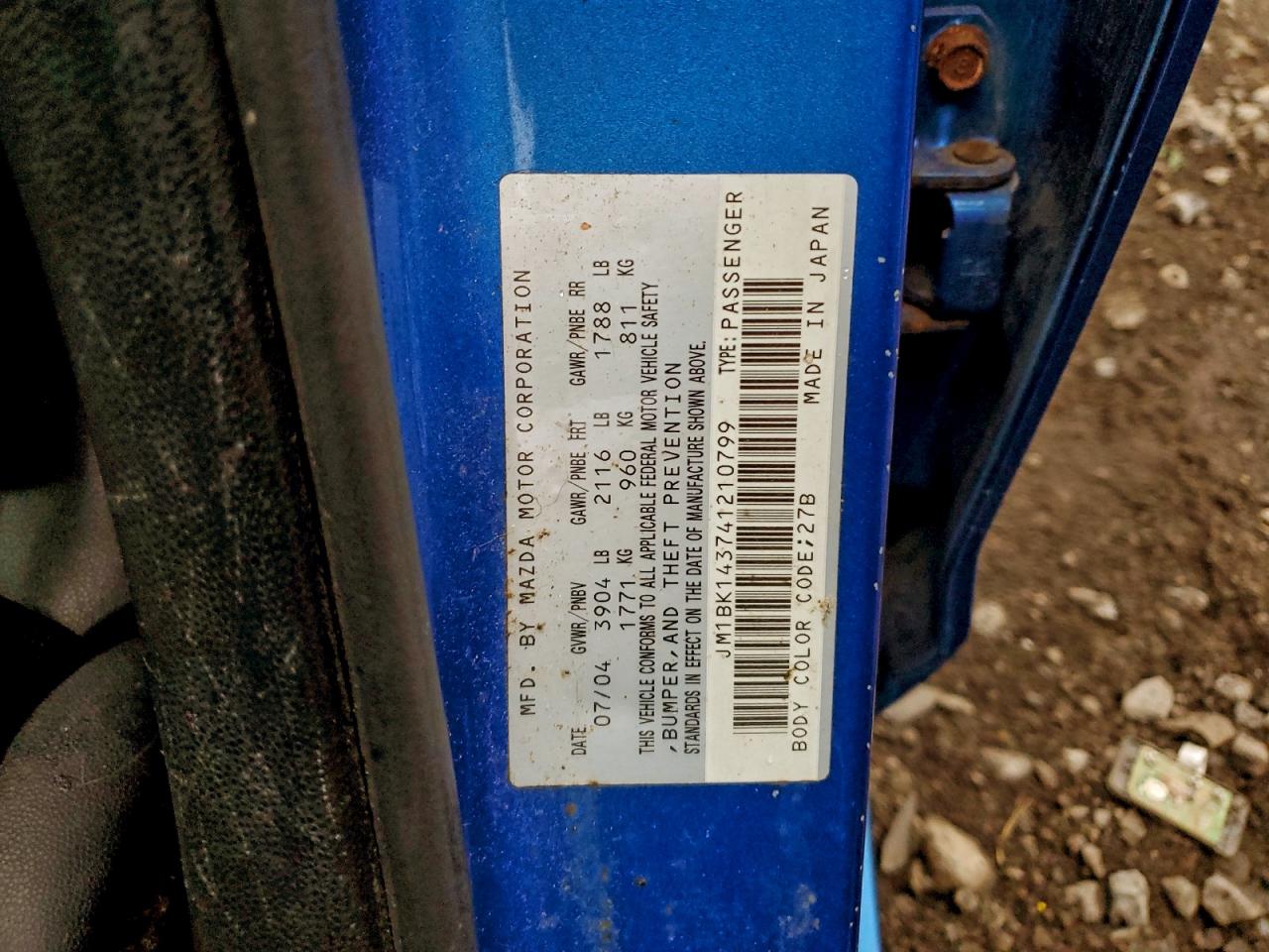 Lot #3302647083 2004 MAZDA 3 HATCHBAC