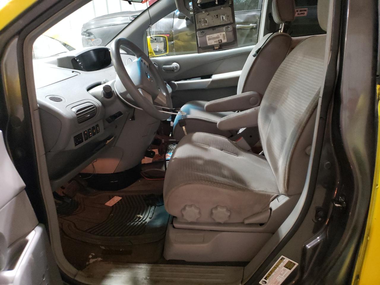 Lot #3287668017 2005 NISSAN QUEST S