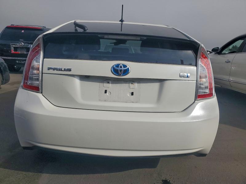 2015 TOYOTA PRIUS #3304500597