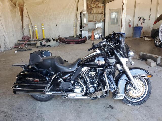 Global Auto Auctions: 2012 HARLEY-DAVIDSON FLHTCU ULT