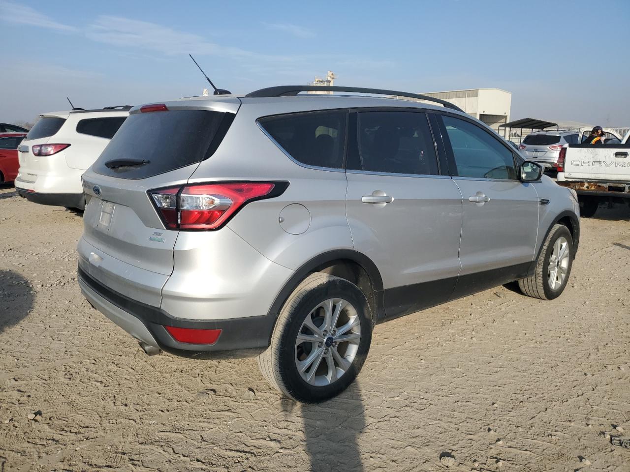 FORD ESCAPE SE