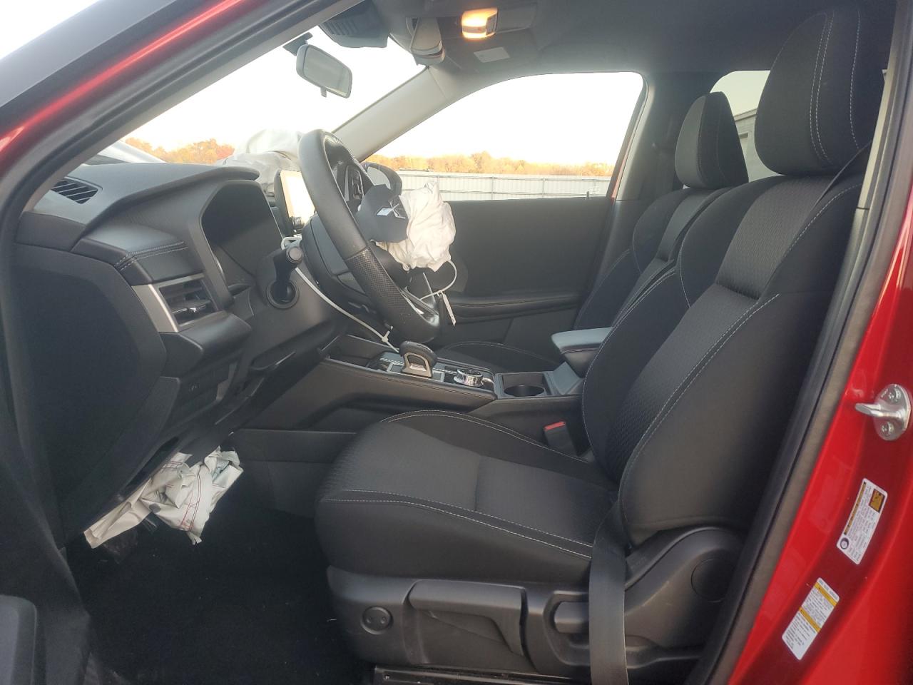 MITSUBISHI OUTLANDER ES