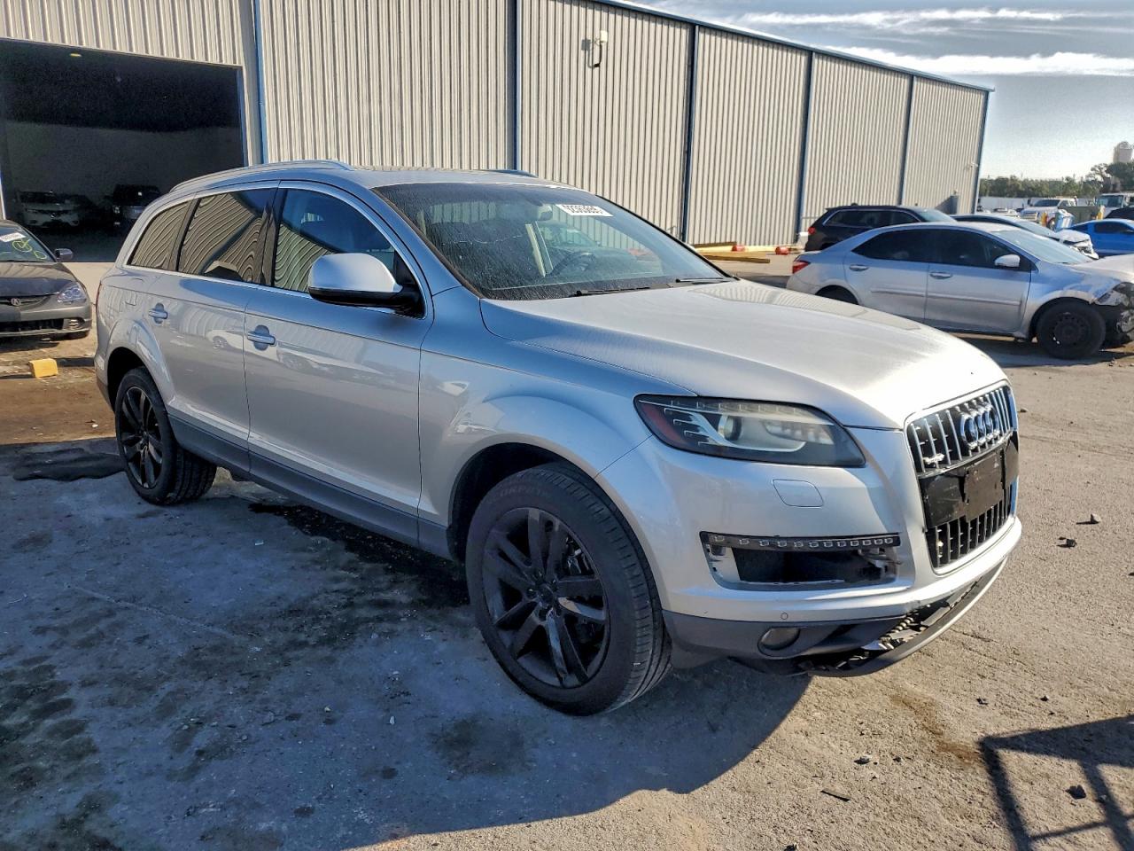 AUDI Q7 PREMIUM PLUS