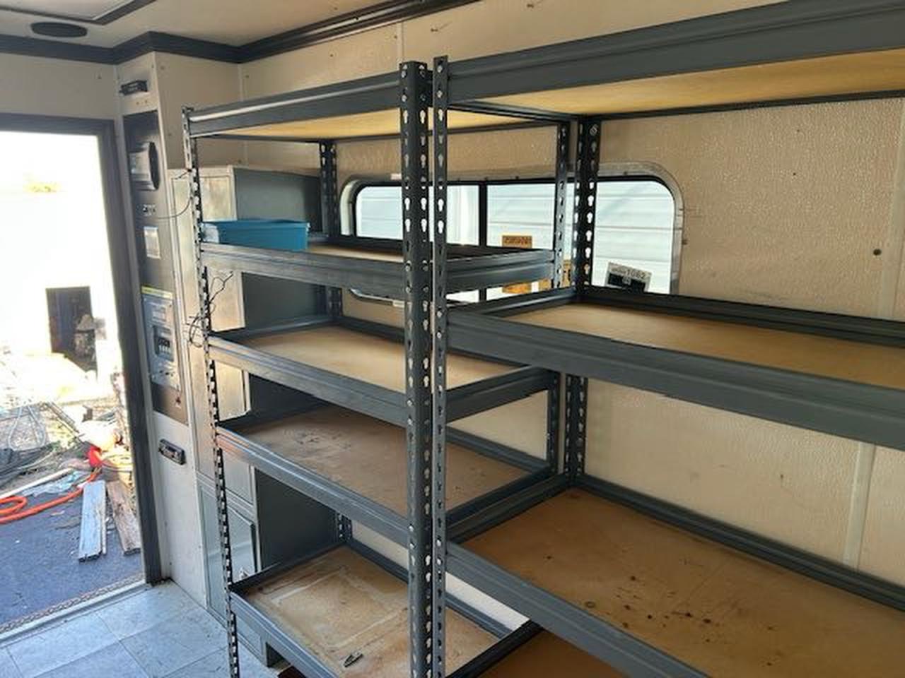 Lot #3296298409 1997 M2XC OFFICE