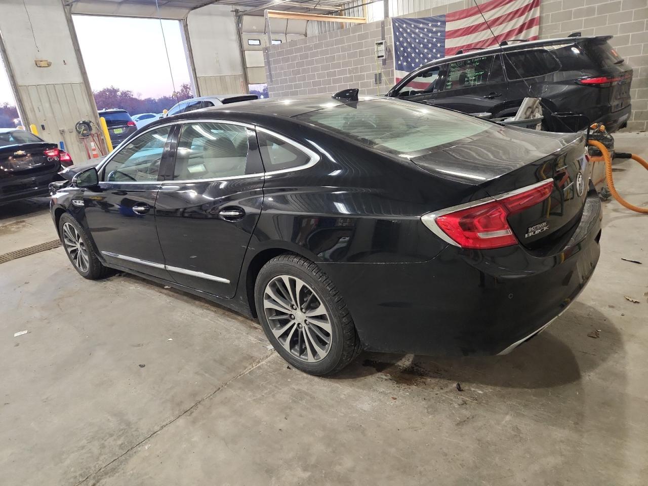 BUICK LACROSSE ESSENCE