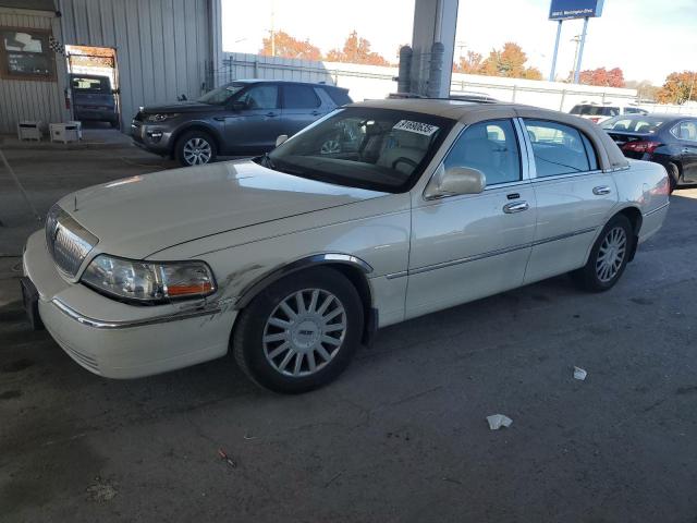 LINCOLN TOWN CAR S