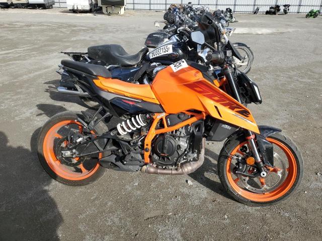 Global Auto Auctions: 2024 KTM 390 DUKE